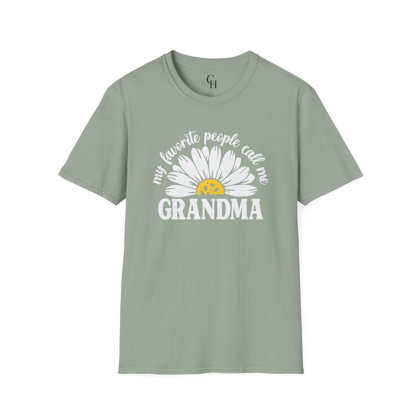 Grandma Daisy T-Shirt – “My Favorite People Call Me Grandma” Cute Floral Tee